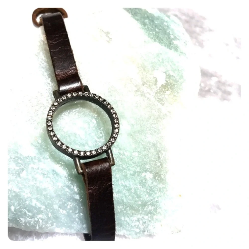 LEATHER BAND BRACELET